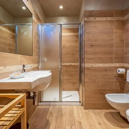 Nana 4* سانريمو